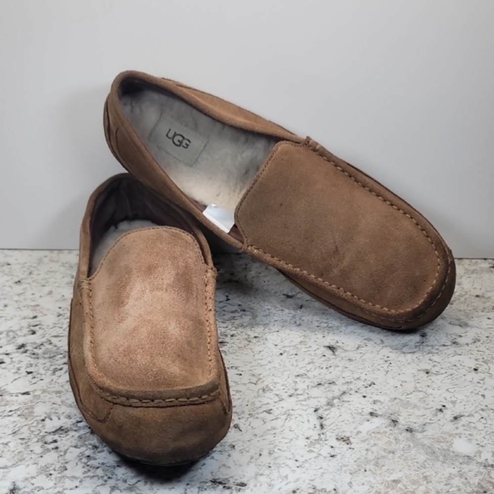 UGG Men's Chestnut Suede Slip-On Driving Mocassins Loafers Size 13